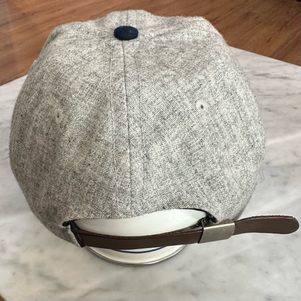 Ebbbets Field Flannels Adjustable Vintage Ballcap Grey Wool Blue CC Logo/Brim - Picture 2 of 3